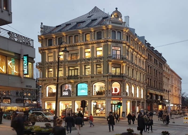 05 1890s ARCHITECTURE